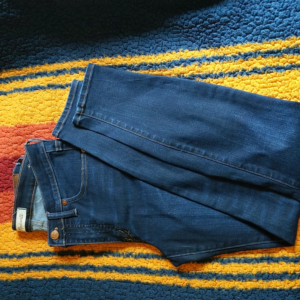 Madewell size 27, 9" inseam, high rise, skinny jeans